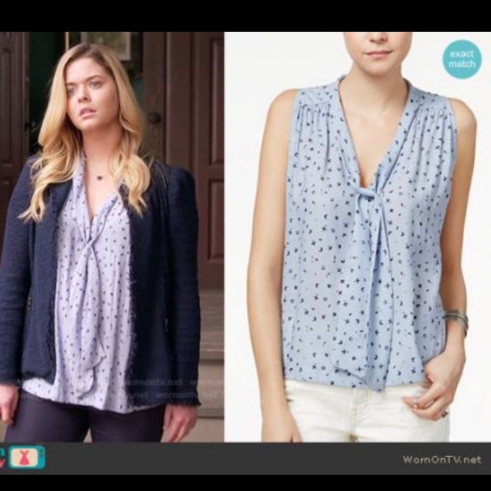 Free People l Blue & Navy Sleeveless Blouse